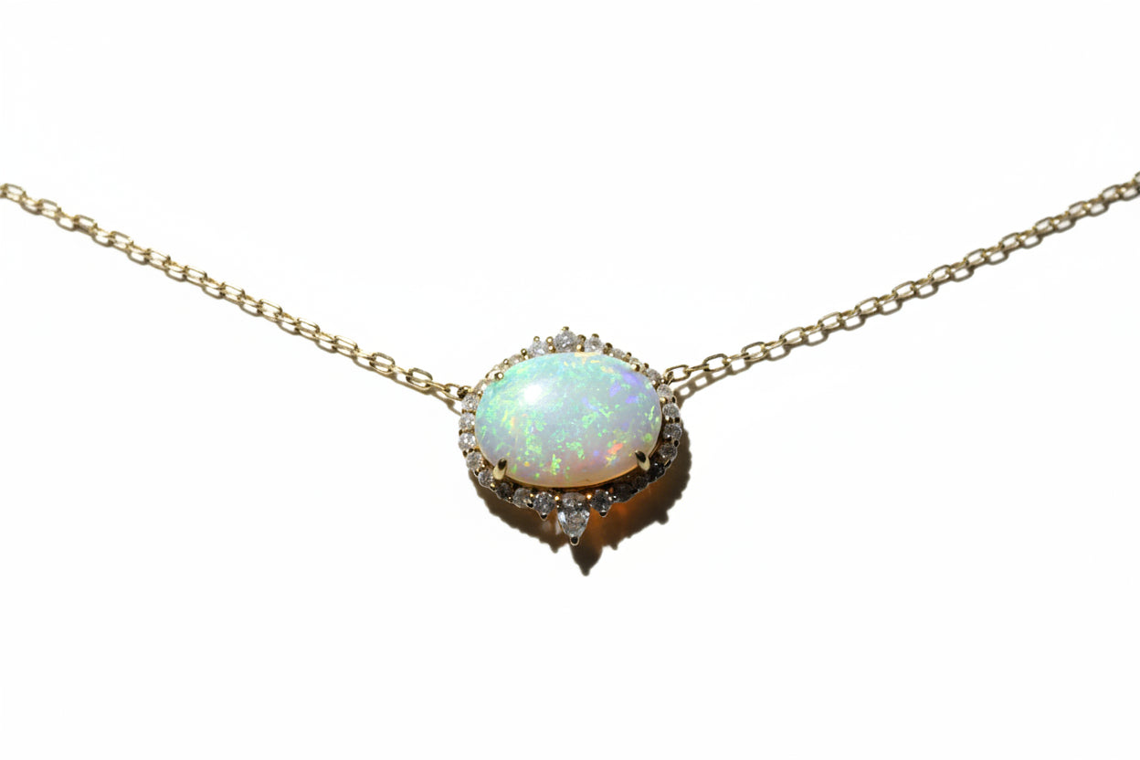 OPAL AND DIAMONDS NECKLACE