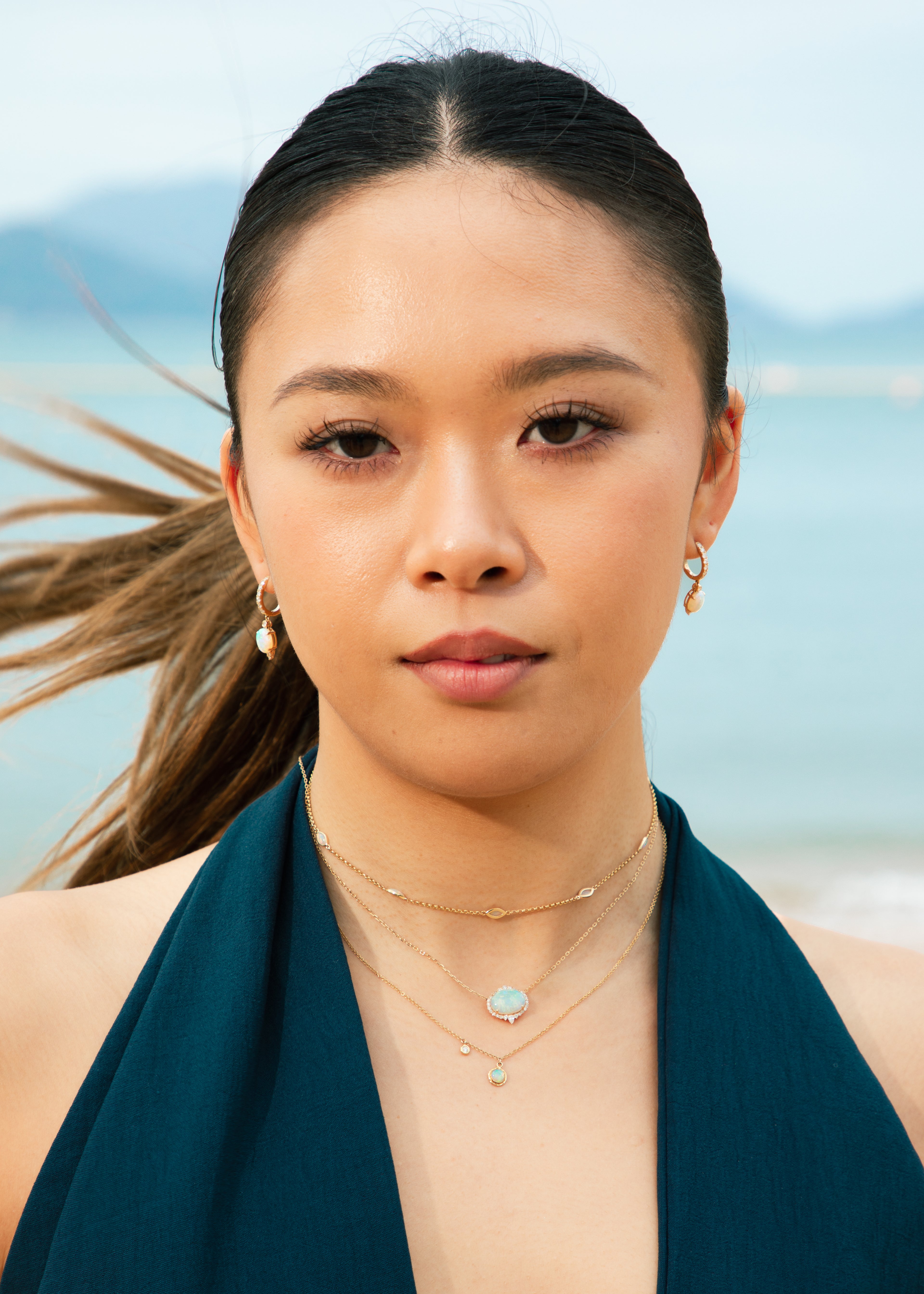 DAINTY OPAL NECKLACE