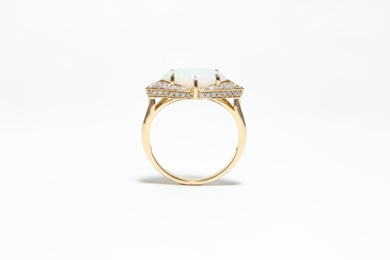 MARQUISE OPAL RING WITH DIAMONDS